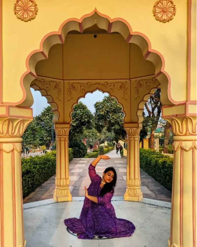 Groov Dance Instructor Vaishali Dwivedi